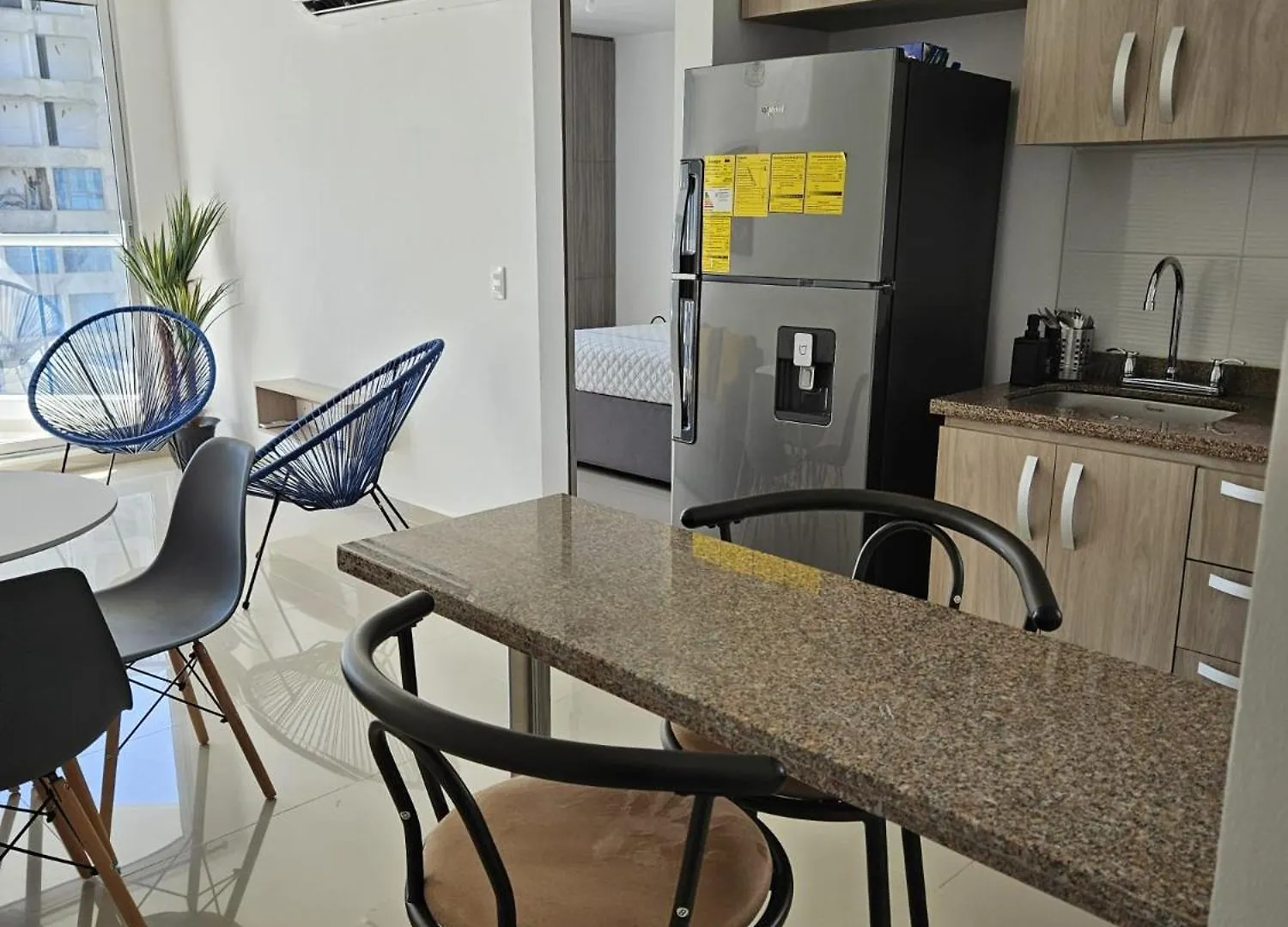 Apartamento Edif Aragoa, Rodadero Sur, Santa Marta 0*, Santa Marta (Magdalena)